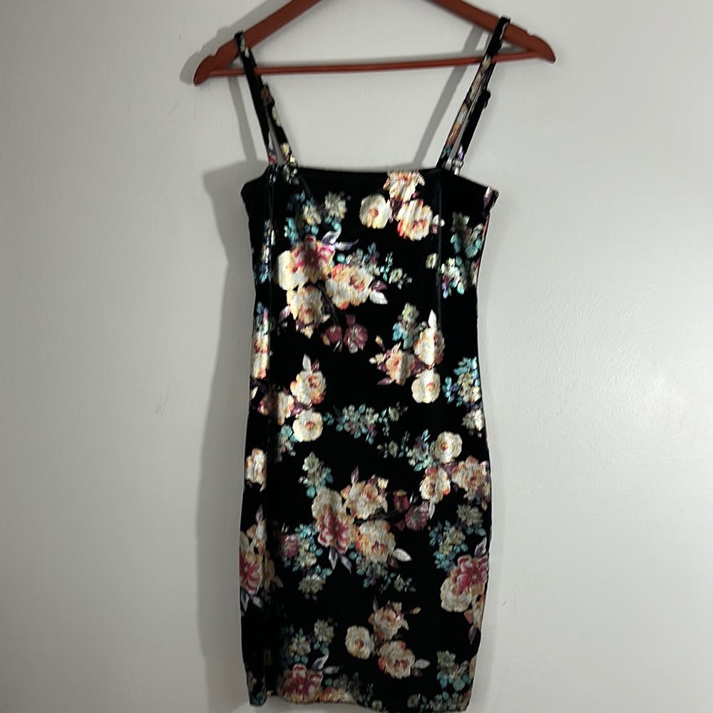 Metallic Floral Black velvet spaghetti strap Dress size S